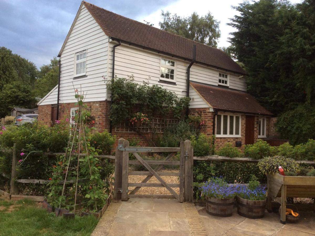 לינה וארוחת בוקר Hildenborough The Barn At Woodview מראה חיצוני תמונה